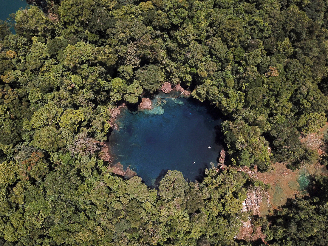 JT Cenote Azul
